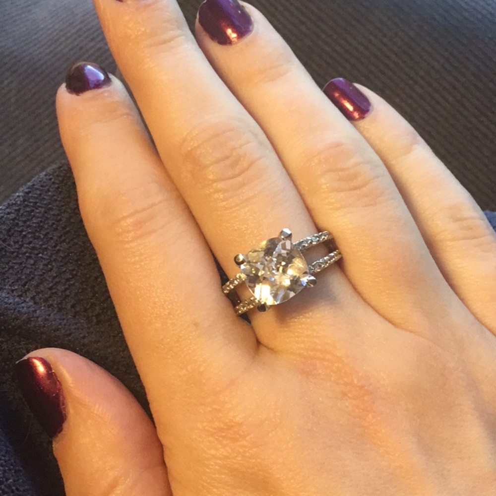 Size 7 sterling silver and cz ring